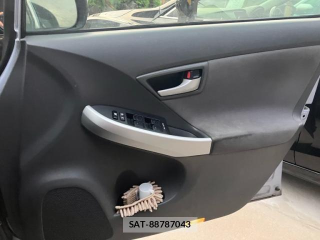 Toyota PRIUS 2009-10 7223616-12