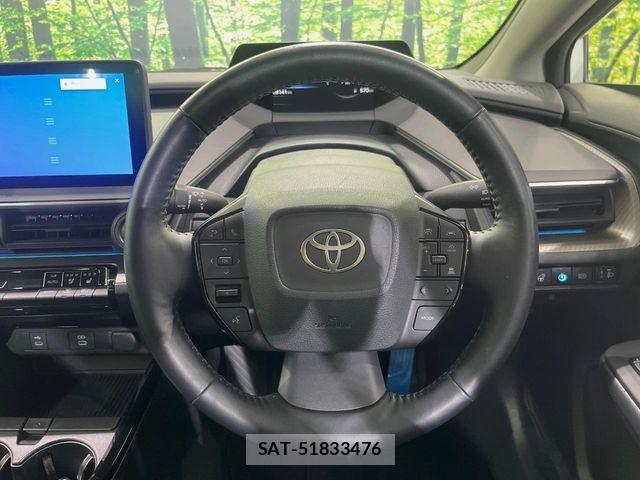 Toyota PRIUS 2023-05 7223810-12
