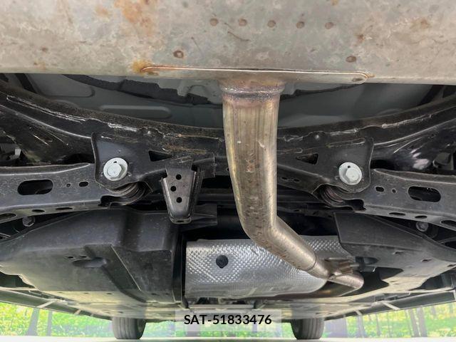 Toyota PRIUS 2023-05 7223810-18