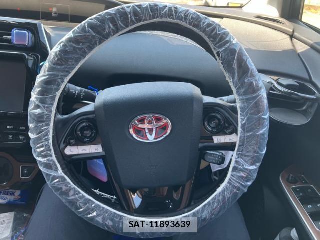 Toyota PRIUS 2016-07 7219079-12