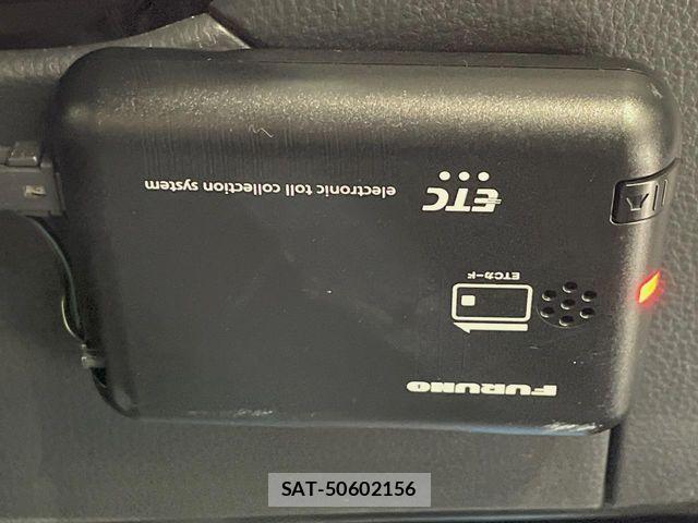 Toyota PRIUS 2023-04 7217760-5