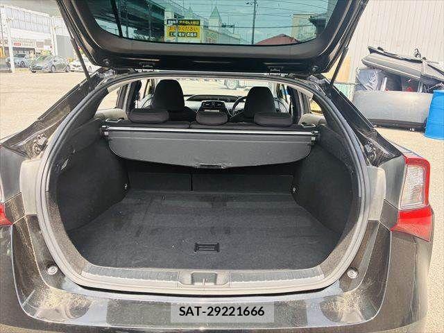 Toyota PRIUS 2019-07 7223773-9