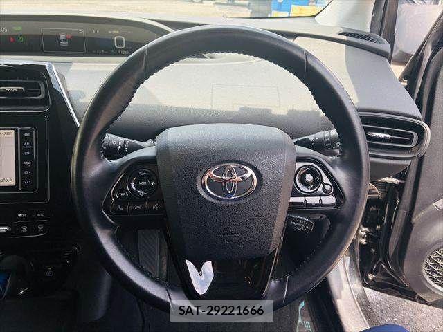 Toyota PRIUS 2019-07 7223773-10