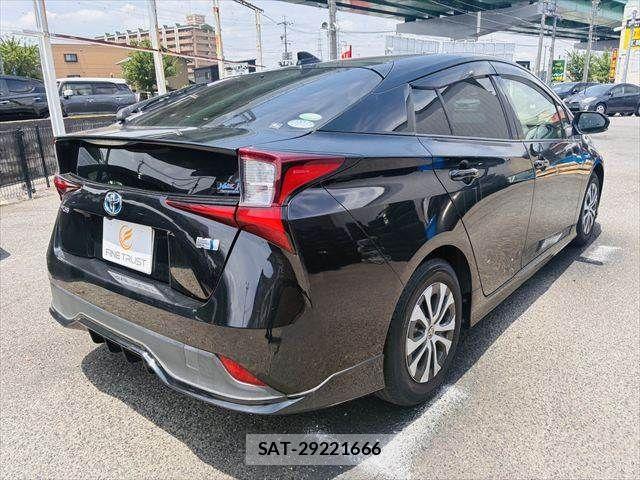 Toyota PRIUS 2019-07 7223773-17
