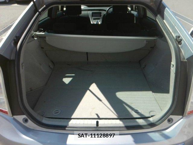 Toyota PRIUS 2012-08 7223647-8