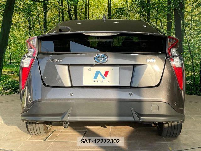Toyota PRIUS 2017-03 7223714-14