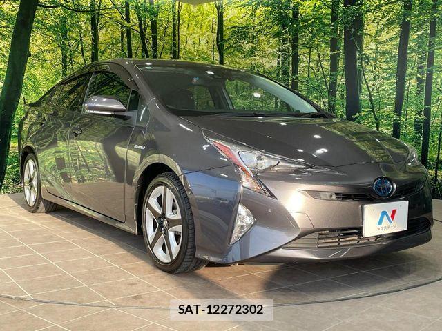 Toyota PRIUS 2017-03 7223714-15