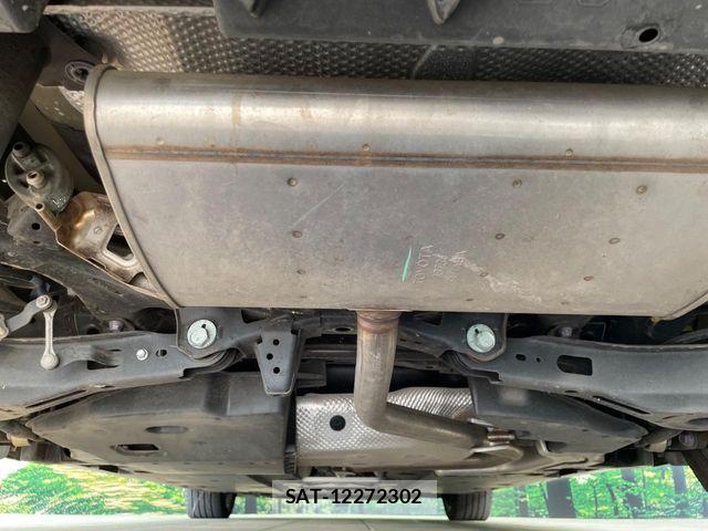 Toyota PRIUS 2017-03 7223714-18