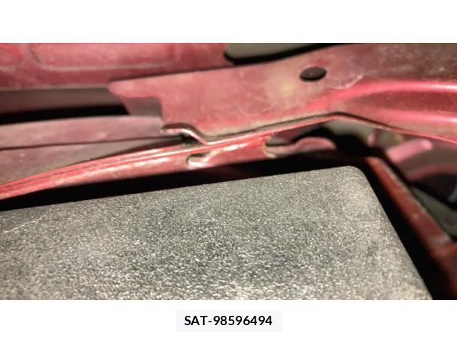 Toyota PRIUS 2016-11 7223708-18