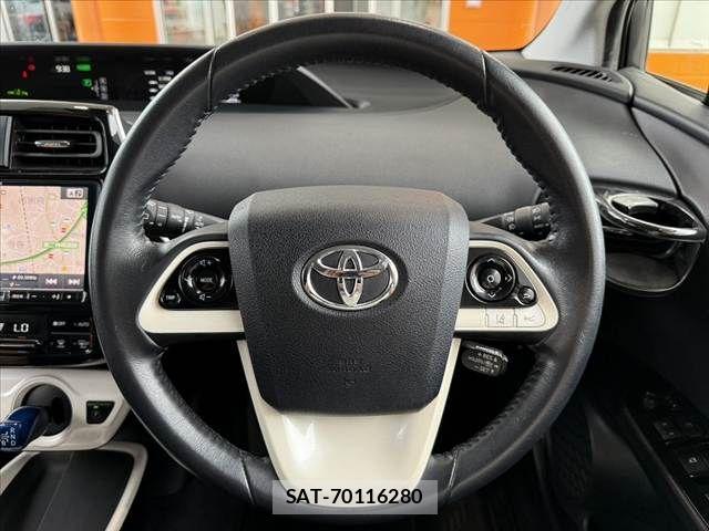 Toyota PRIUS 2017-09 7223729-25