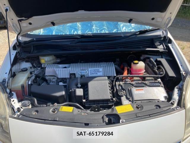 Toyota PRIUS 2012-02 7223644-12