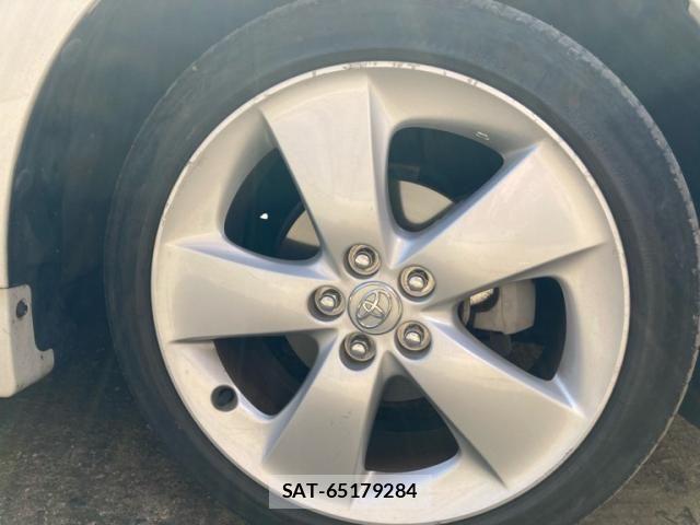 Toyota PRIUS 2012-02 7223644-8