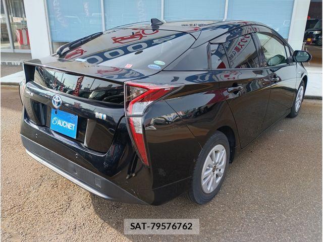 Toyota PRIUS 2019-02 7223756-1