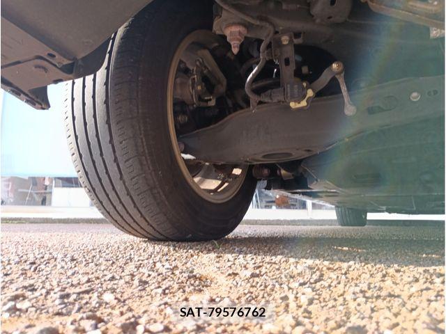 Toyota PRIUS 2019-02 7223756-19