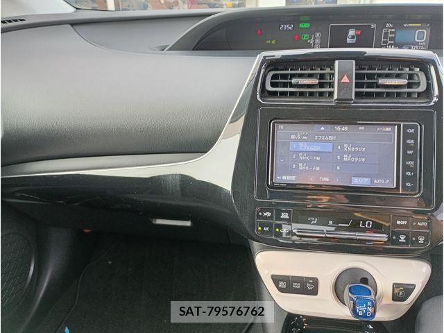 Toyota PRIUS 2019-02 7223756-6