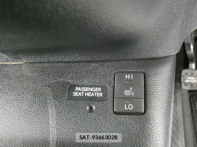 Toyota PRIUS 2016-06 7223703-24