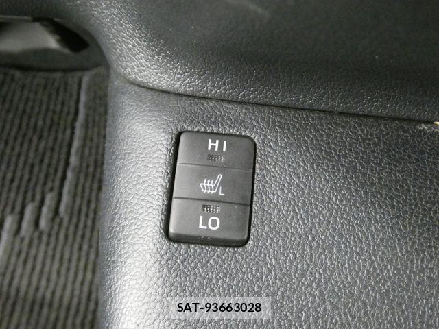 Toyota PRIUS 2016-06 7223703-25