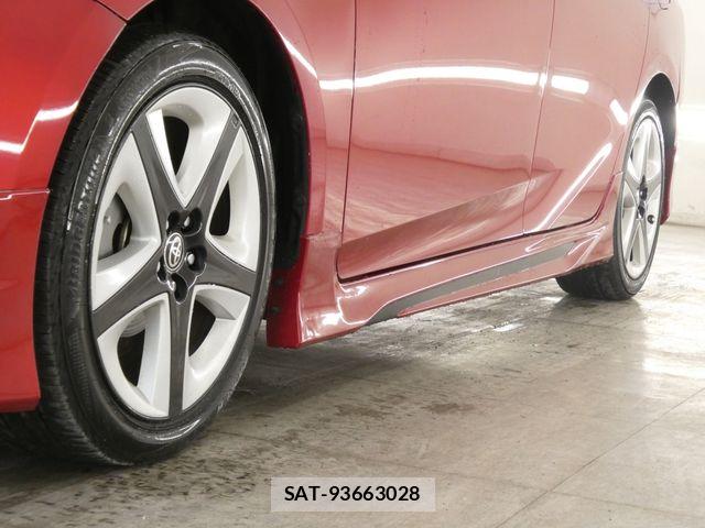 Toyota PRIUS 2016-06 7223703-8
