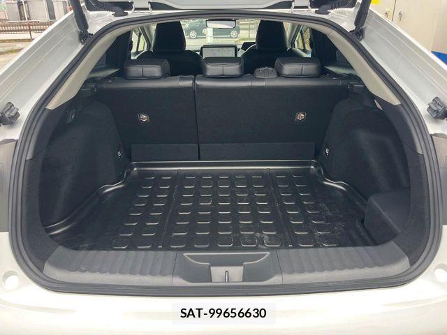 Toyota PRIUS 2023-05 7223815-10