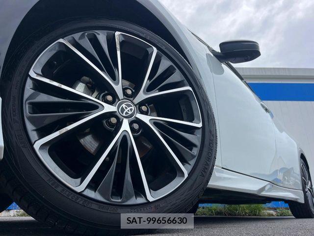 Toyota PRIUS 2023-05 7223815-12