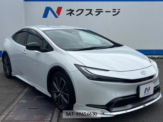 Toyota PRIUS 2023-05 7223815-16