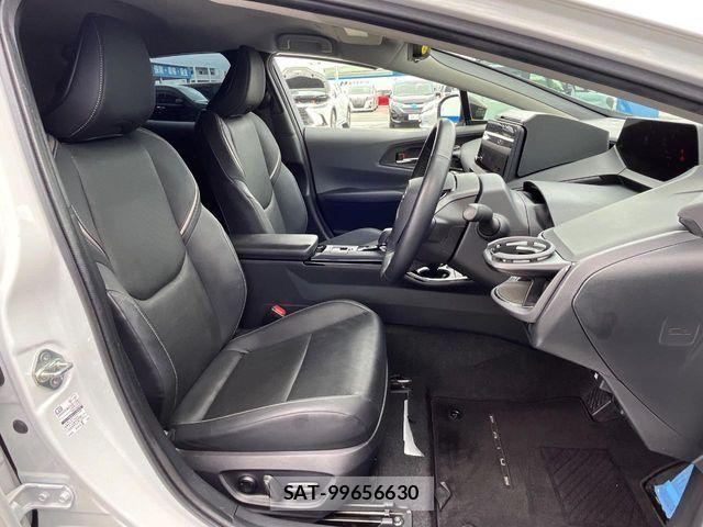Toyota PRIUS 2023-05 7223815-8