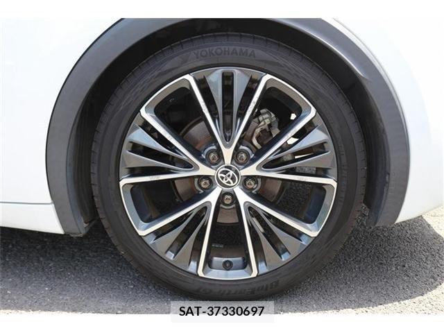 Toyota PRIUS 2023-02 7217077-13
