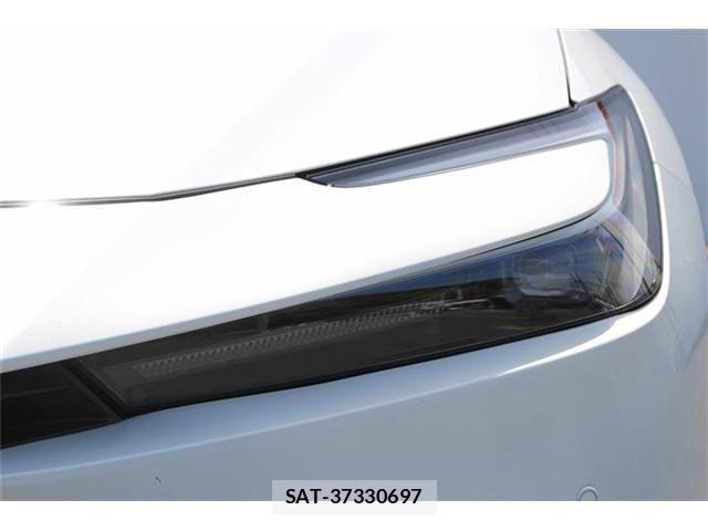 Toyota PRIUS 2023-02 7217077-24