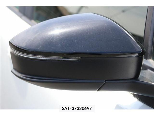 Toyota PRIUS 2023-02 7217077-27