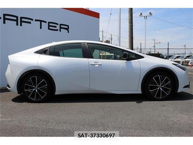 Toyota PRIUS 2023-02 7217077-8