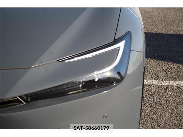 Toyota PRIUS 2024-08 7223850-16