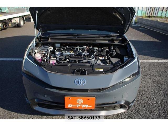 Toyota PRIUS 2024-08 7223850-28