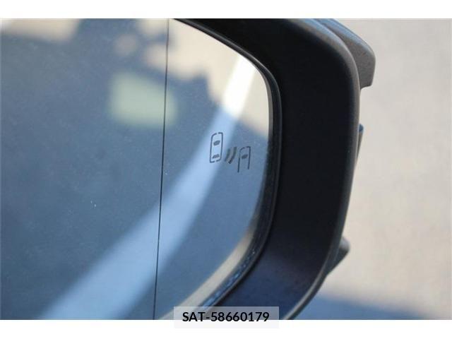Toyota PRIUS 2024-08 7223850-5