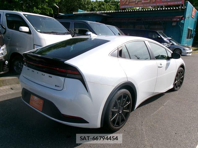 Toyota PRIUS 2023-02 7223800-15