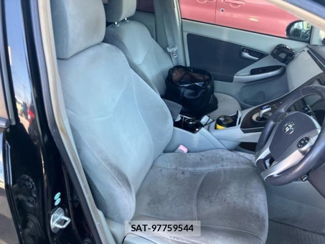 Toyota PRIUS 2009-10 7223618-9