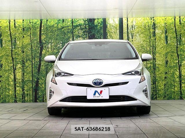 Toyota PRIUS 2018-05 7223748-13