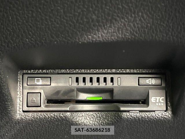 Toyota PRIUS 2018-05 7223748-6