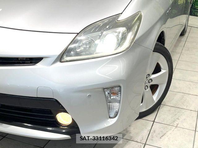 Toyota PRIUS 2013-07 7223663-11