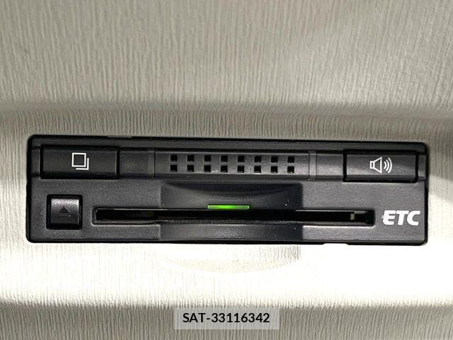 Toyota PRIUS 2013-07 7223663-4