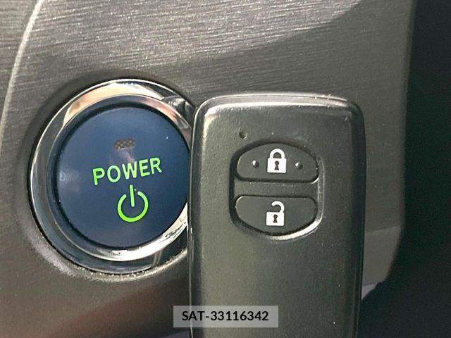 Toyota PRIUS 2013-07 7223663-5