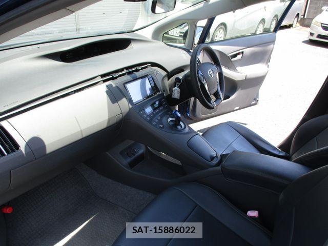 Toyota PRIUS 2010-05 7216730-12
