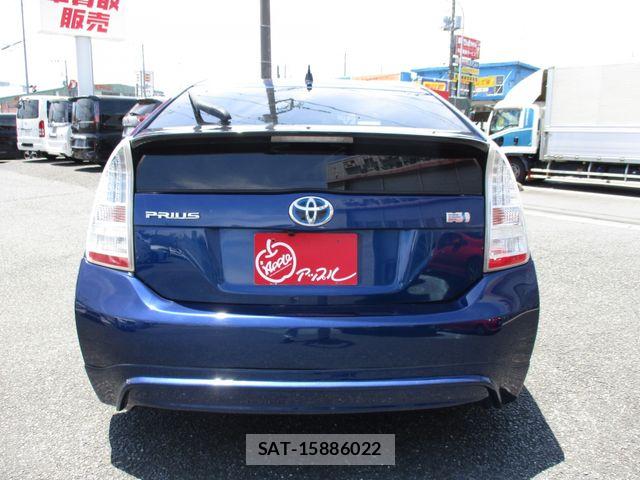Toyota PRIUS 2010-05 7216730-4