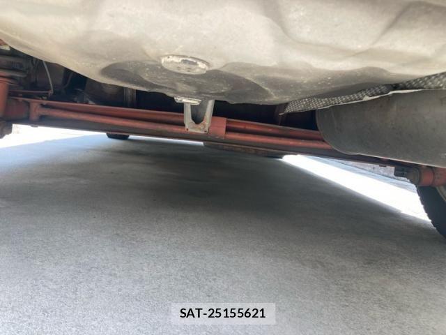 Toyota PRIUS 2009-11 7216637-23