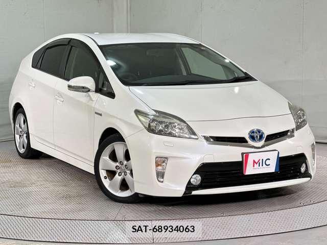 Toyota PRIUS 2012-08 7223653-1