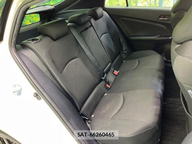 Toyota PRIUS 2019-07 7217372-8
