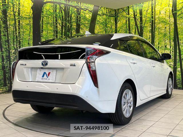 Toyota PRIUS 2016-12 7223711-16