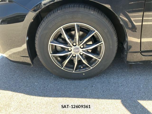 Toyota PRIUS 2013-06 7223660-6