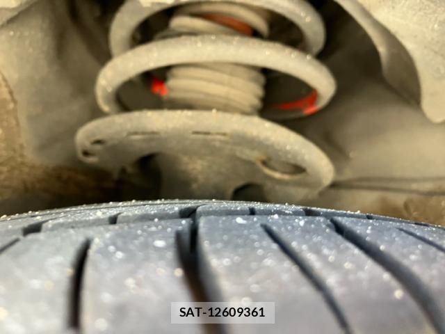 Toyota PRIUS 2013-06 7223660-7