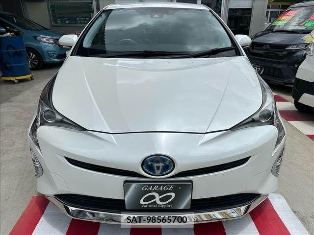 Toyota PRIUS 2017-06 7217150-1