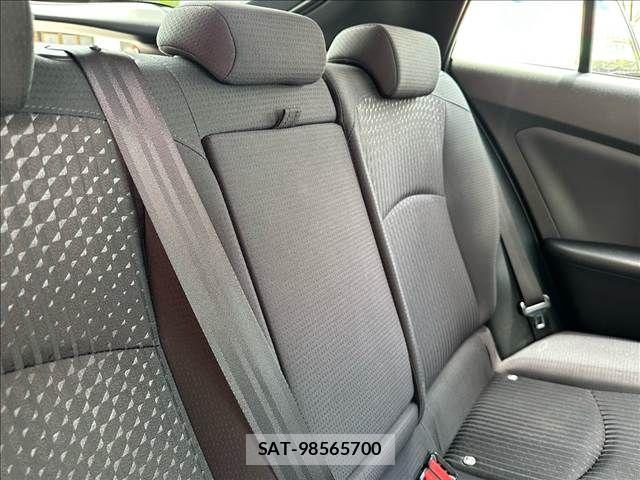 Toyota PRIUS 2017-06 7217150-7